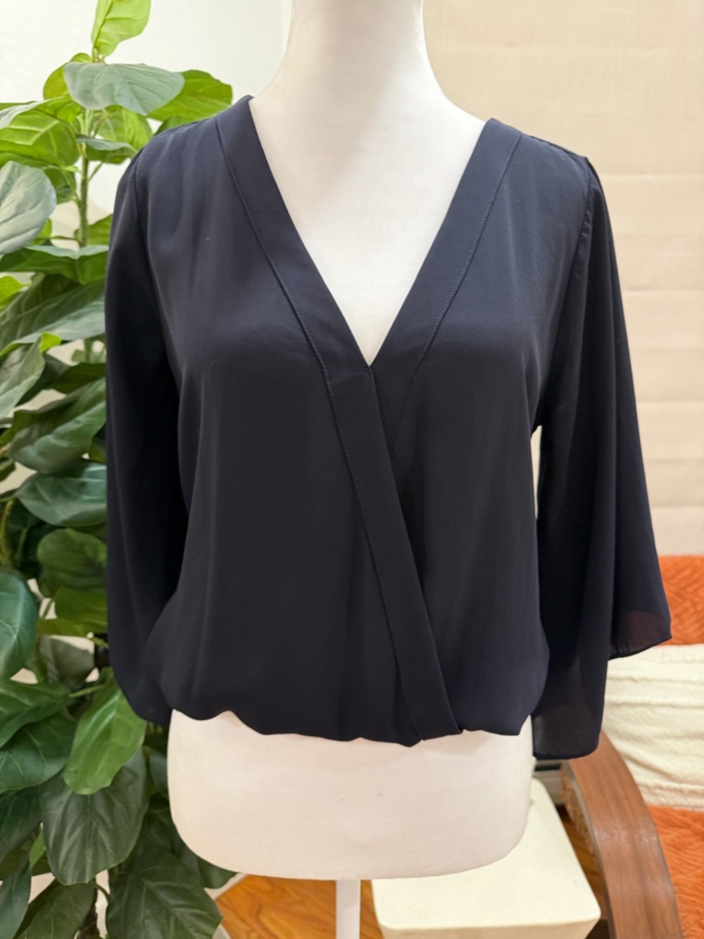 Veronica M - Women’s Navy V-Neck Surplice Blouse, Size XS